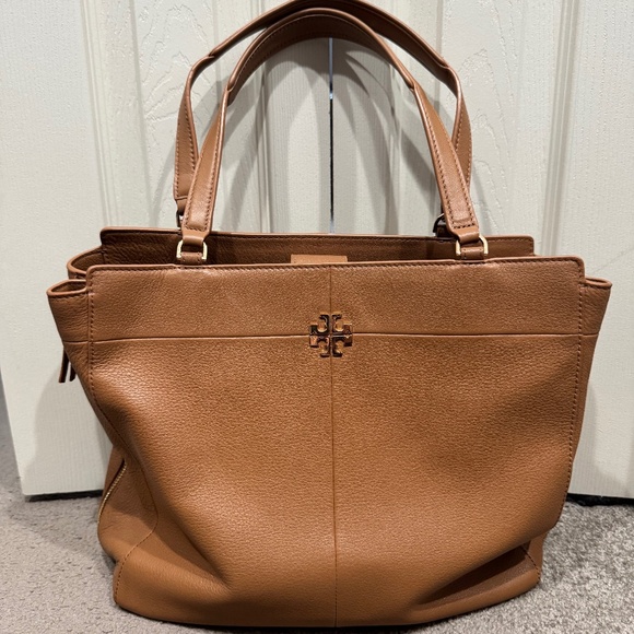 tory burch - Picture 1 of 2